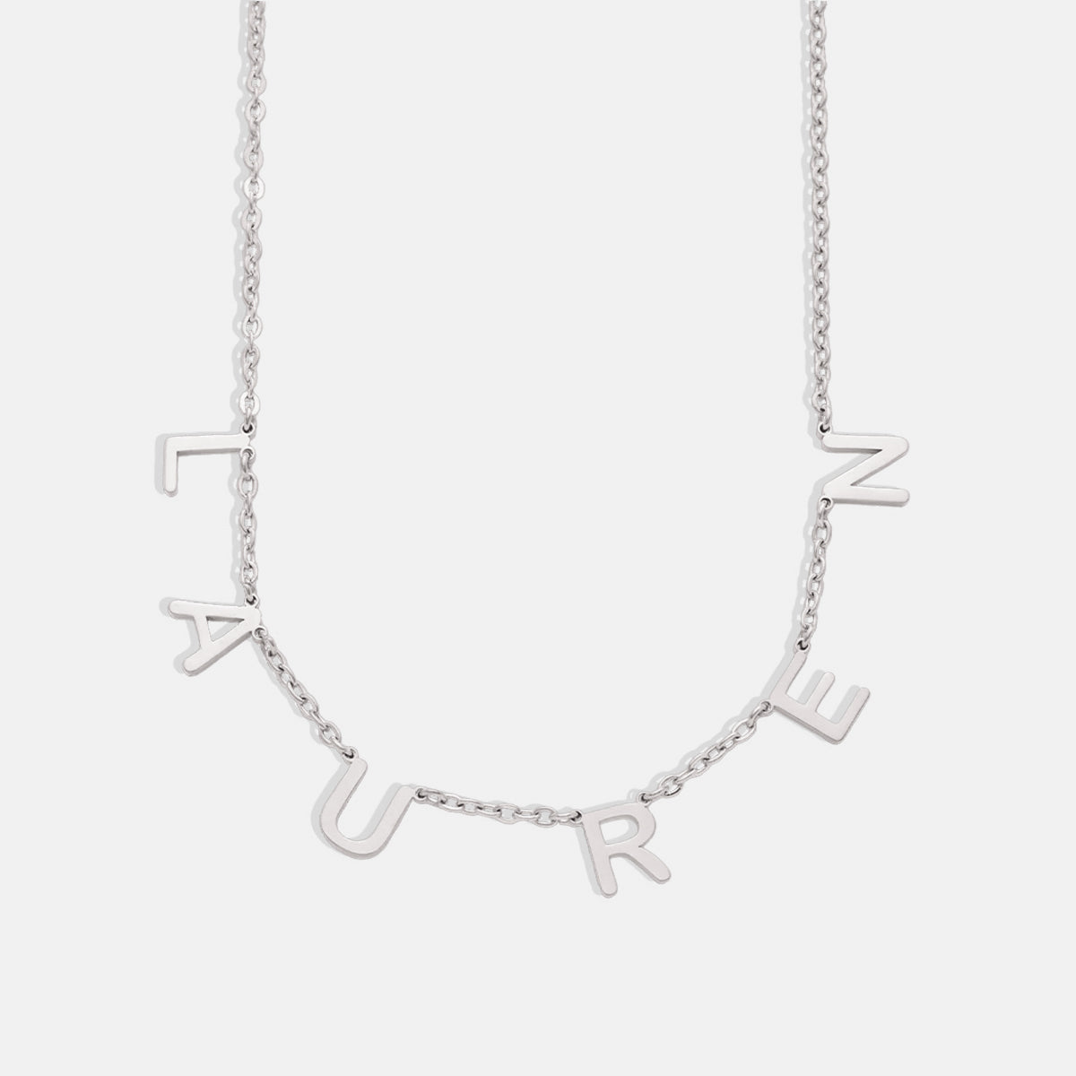 Collar con nombre y letra personalizado