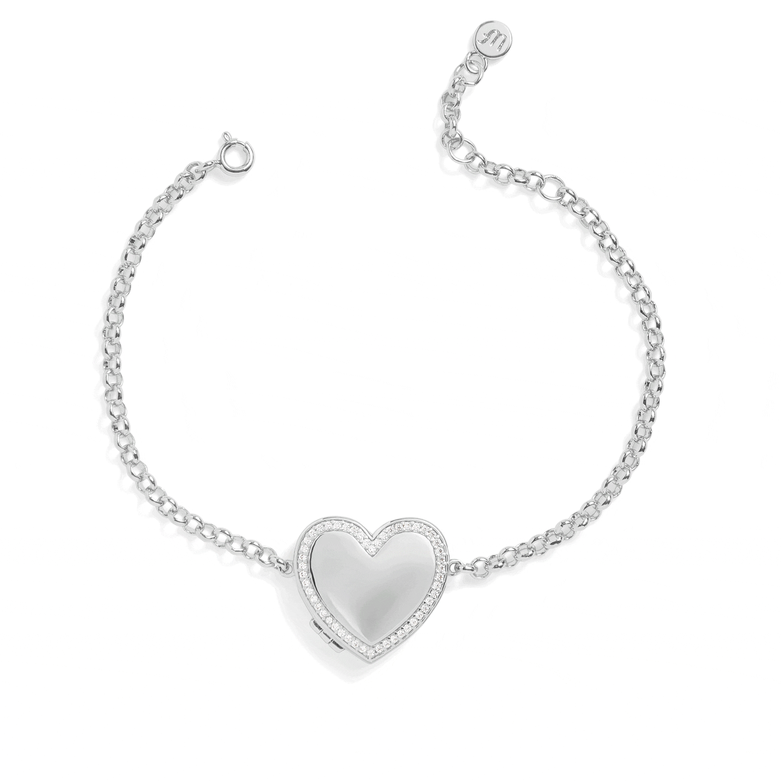 Pulsera con medallón de corazón personalizado