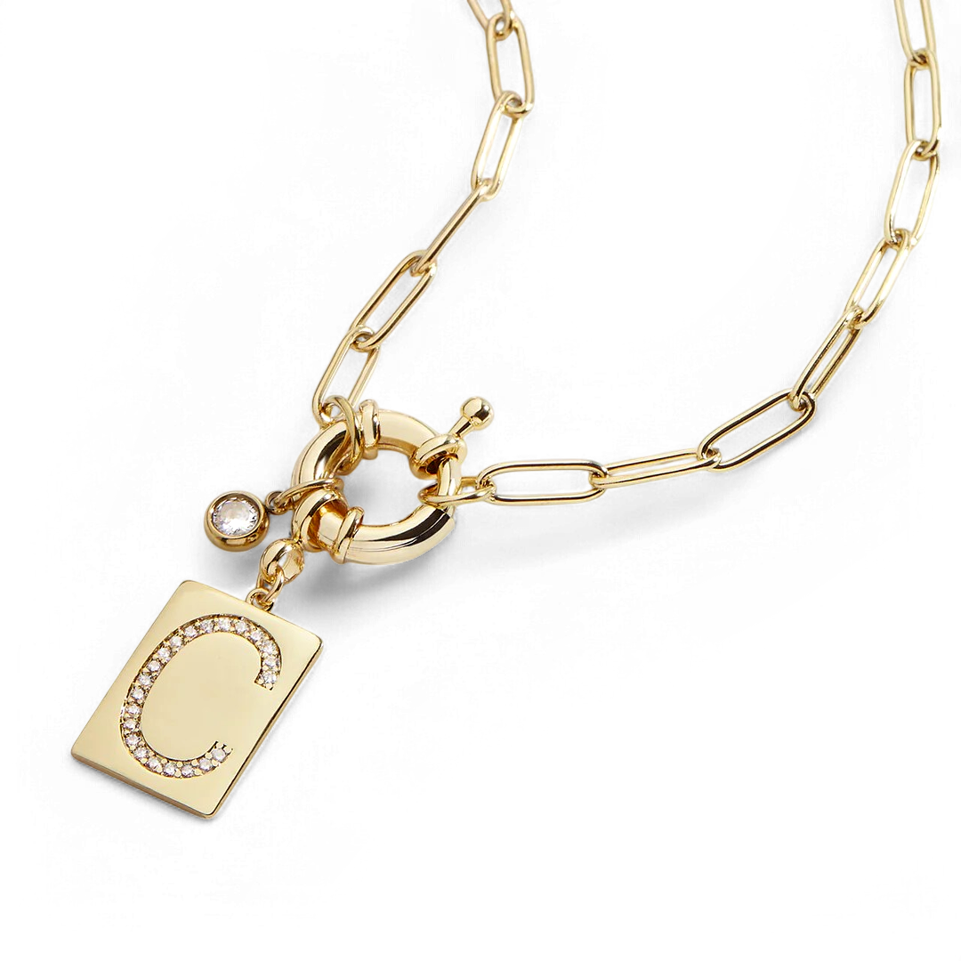 Collar con colgante de iniciales y cadena de clip