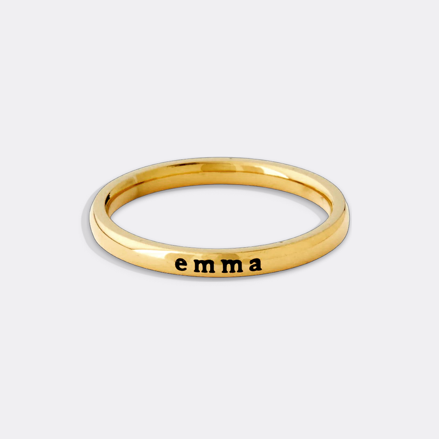 Los anillos con nombre son compactos y apilables