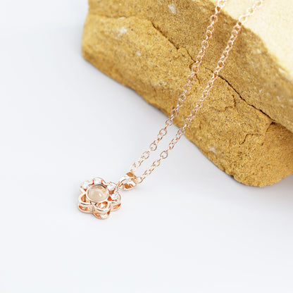 Collar de recuerdo personalizado en forma de pata de gato