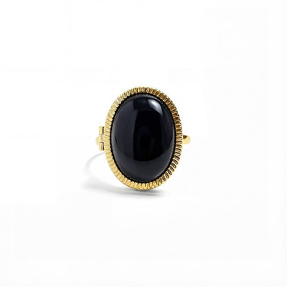Anillo Medallón Personalizado con Piedras Semipreciosas