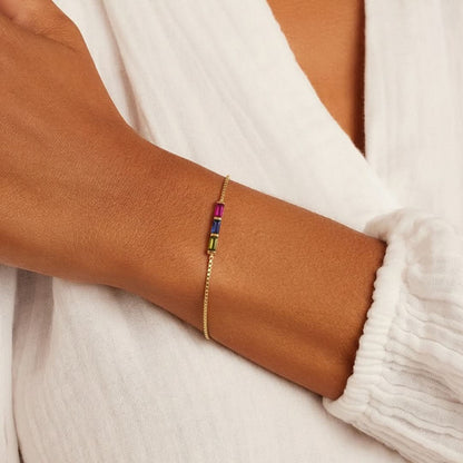 Pulsera arcoíris con piedra de nacimiento