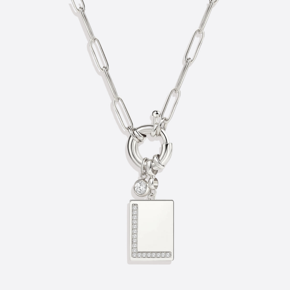 Collar con colgante de inicial pavé y cadena con clip