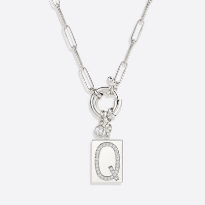 Collar con colgante de inicial pavé y cadena con clip