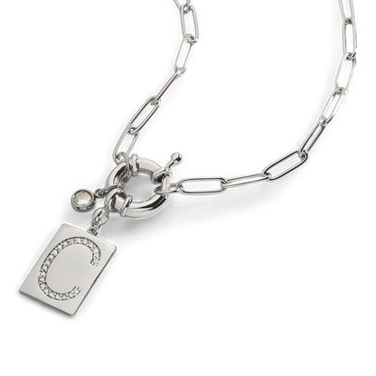 Collar con colgante de inicial pavé y cadena con clip