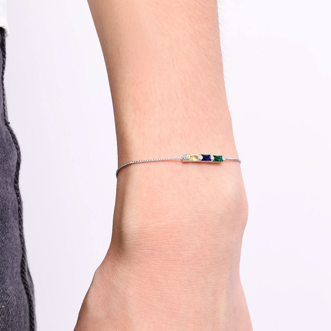 Pulsera arcoíris con piedra de nacimiento