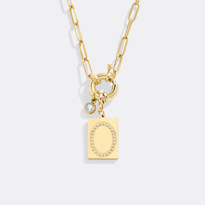 Collar con colgante de iniciales y cadena de clip
